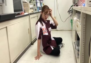 Gạ tình em đồng nghiệp thành côngm